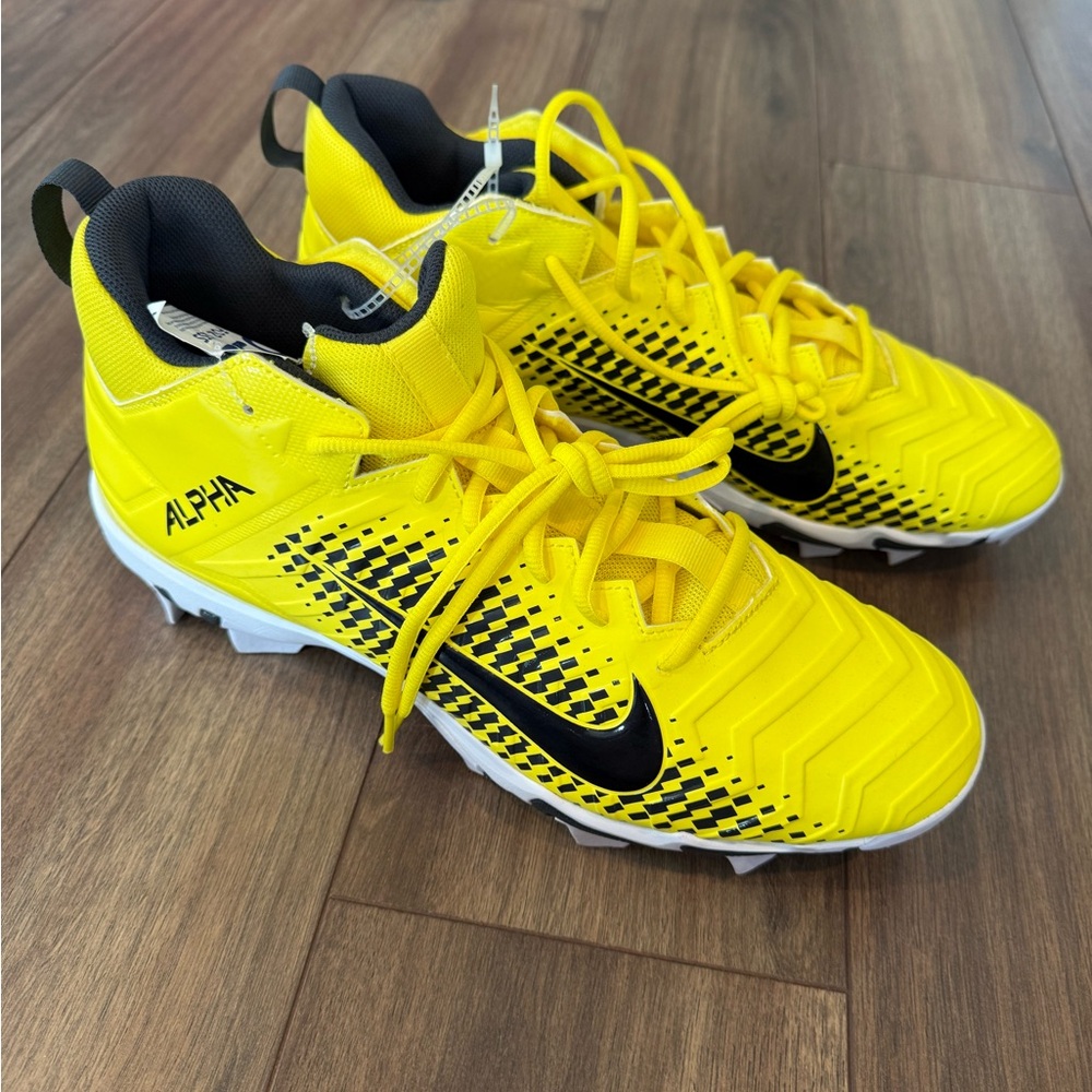 Nike yellow & black football cleats